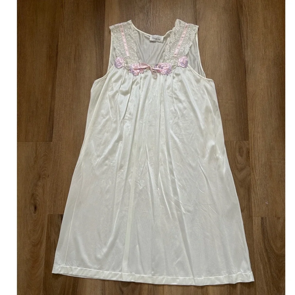 Vintage traditional Nightgown Ivory Lace Floral Rose Embroidered Chemise L bride - Picture 1 of 7